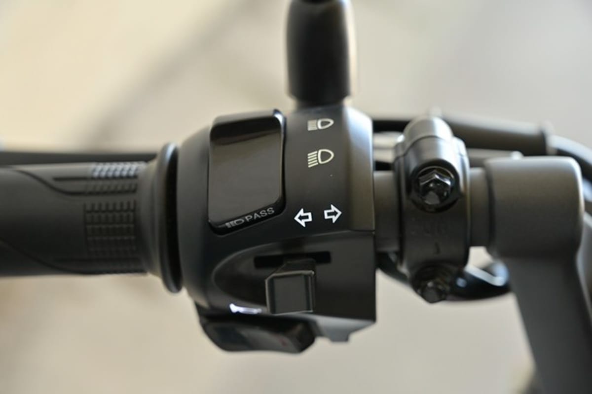 新大洲本田cbf190r高低配的区别,新大洲本田cbf190r什么时候出新款