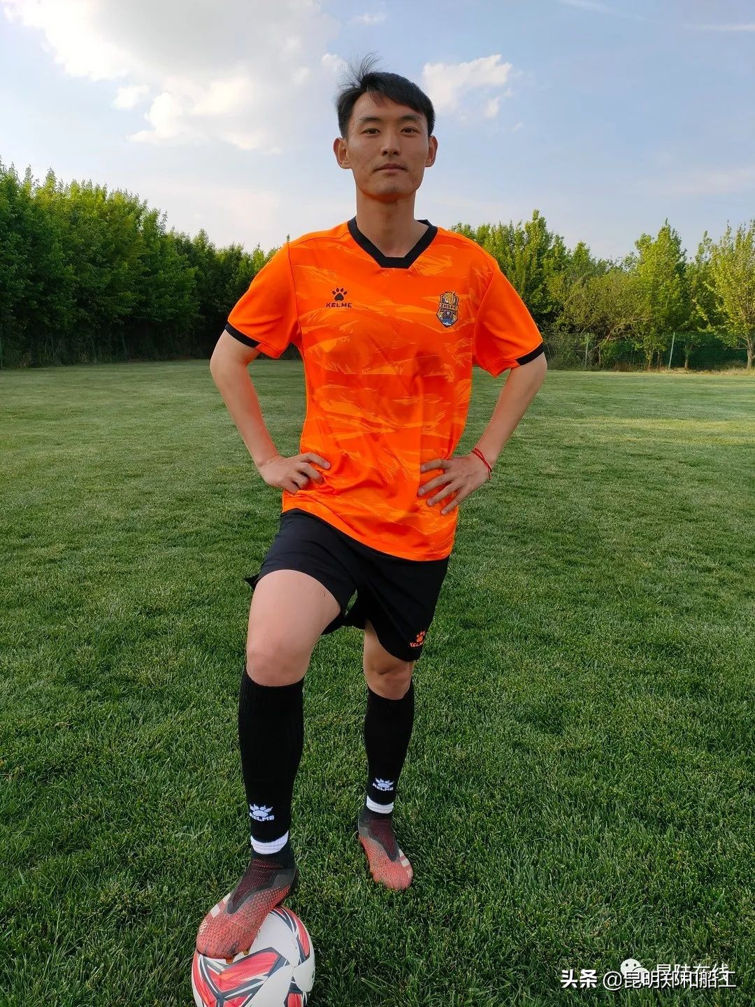 官宣|刘一江租借加盟昆明郑和船工足球俱乐部