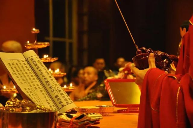 明天就是七月十五，你还会过中元节吗？