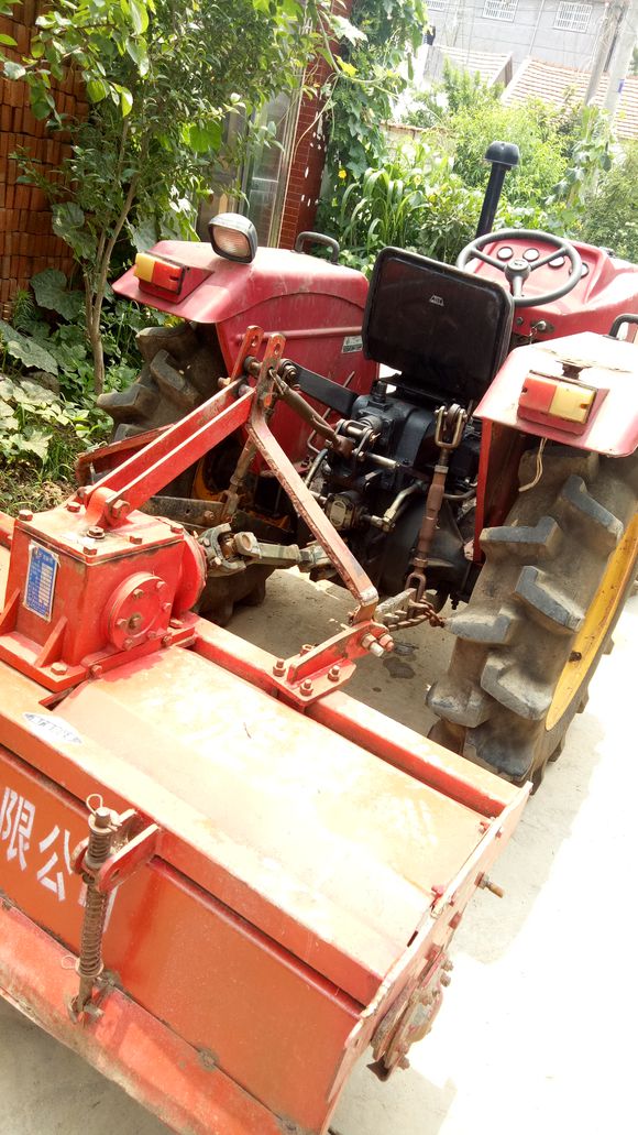 迪尔1204拖拉机二手车多少钱,东方红1204拖拉机二手车价格