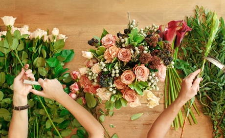 学卖花怎么学插花,学插花在哪里学比较好