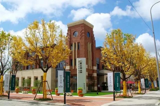 还没出上海，朋友却以为我出了趟国 ！