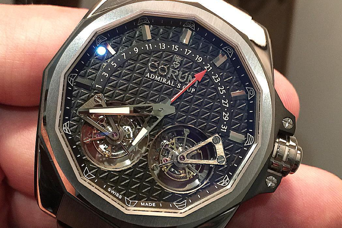 腕表界的两大“海军上将”PK,这次你更看好谁?