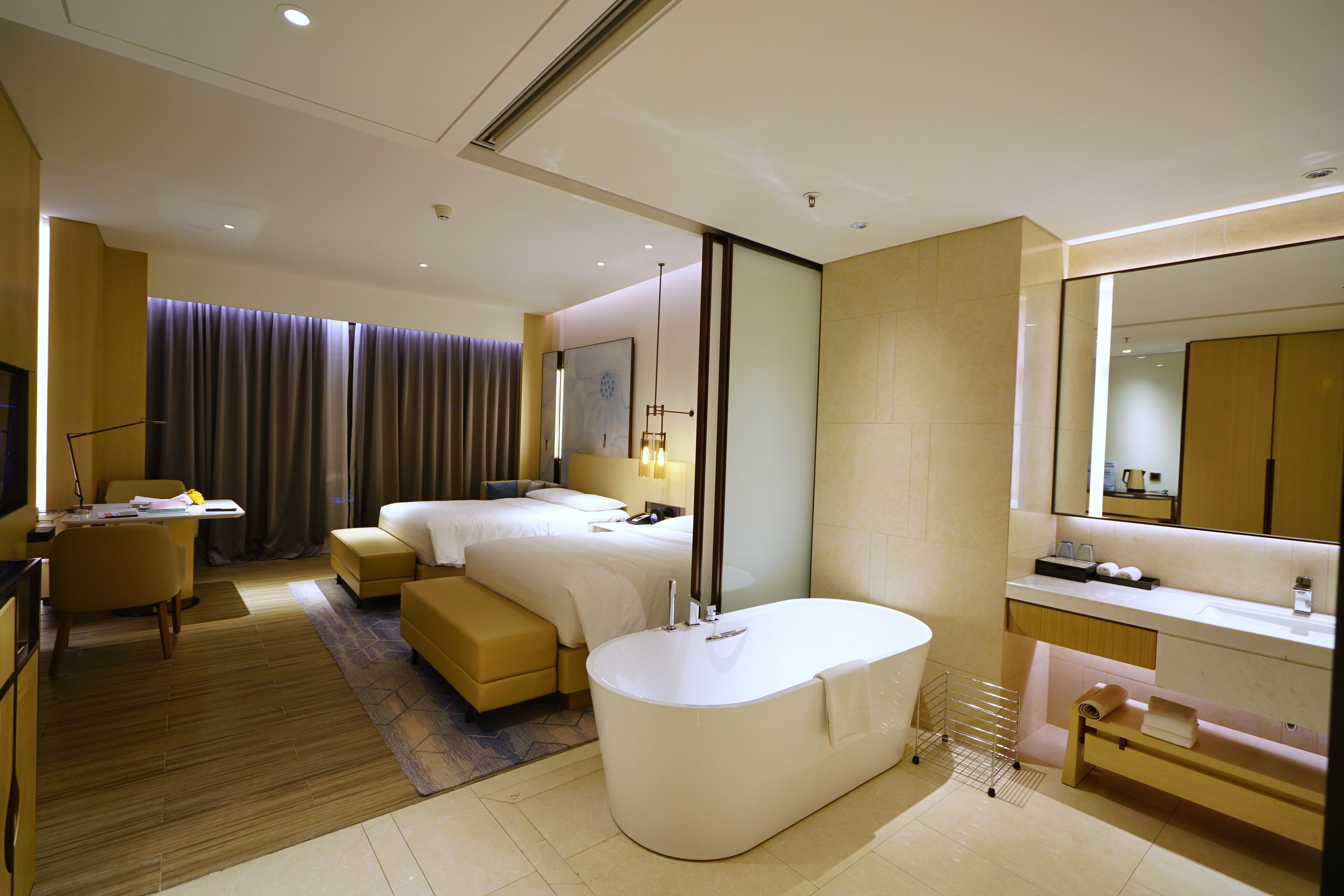 300多住5星级酒店，等了你1600年的遂宁，比成渝更安逸