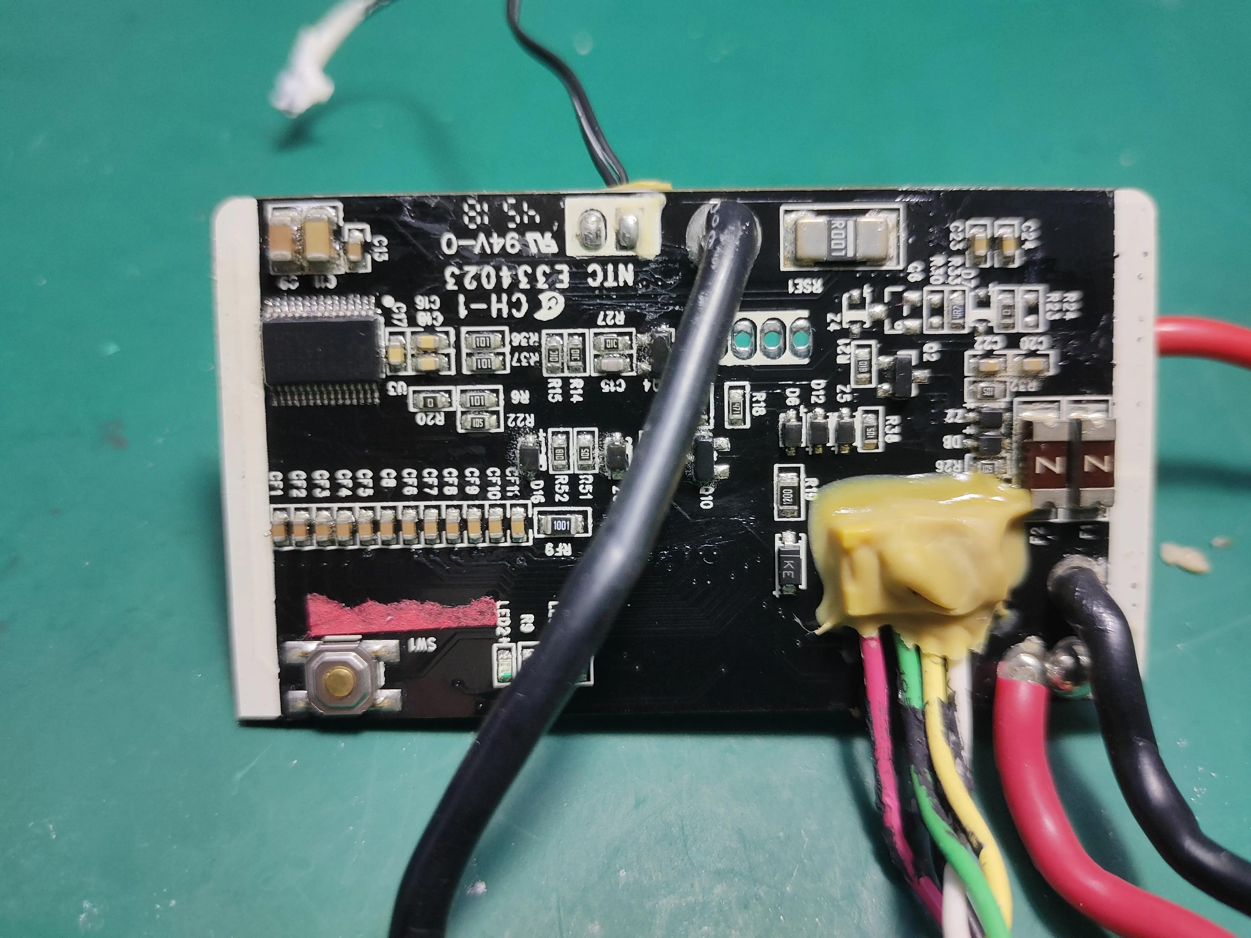 小米滑板车电池多少钱,小米滑板车pro电池拆解