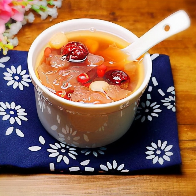 老年人贫血吃什么补血最快孕妇,老年人巨幼性细胞贫血晚期症状