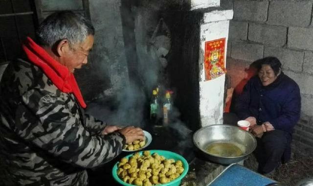 农家柴火灶小时候的回忆,难忘柴火饭
