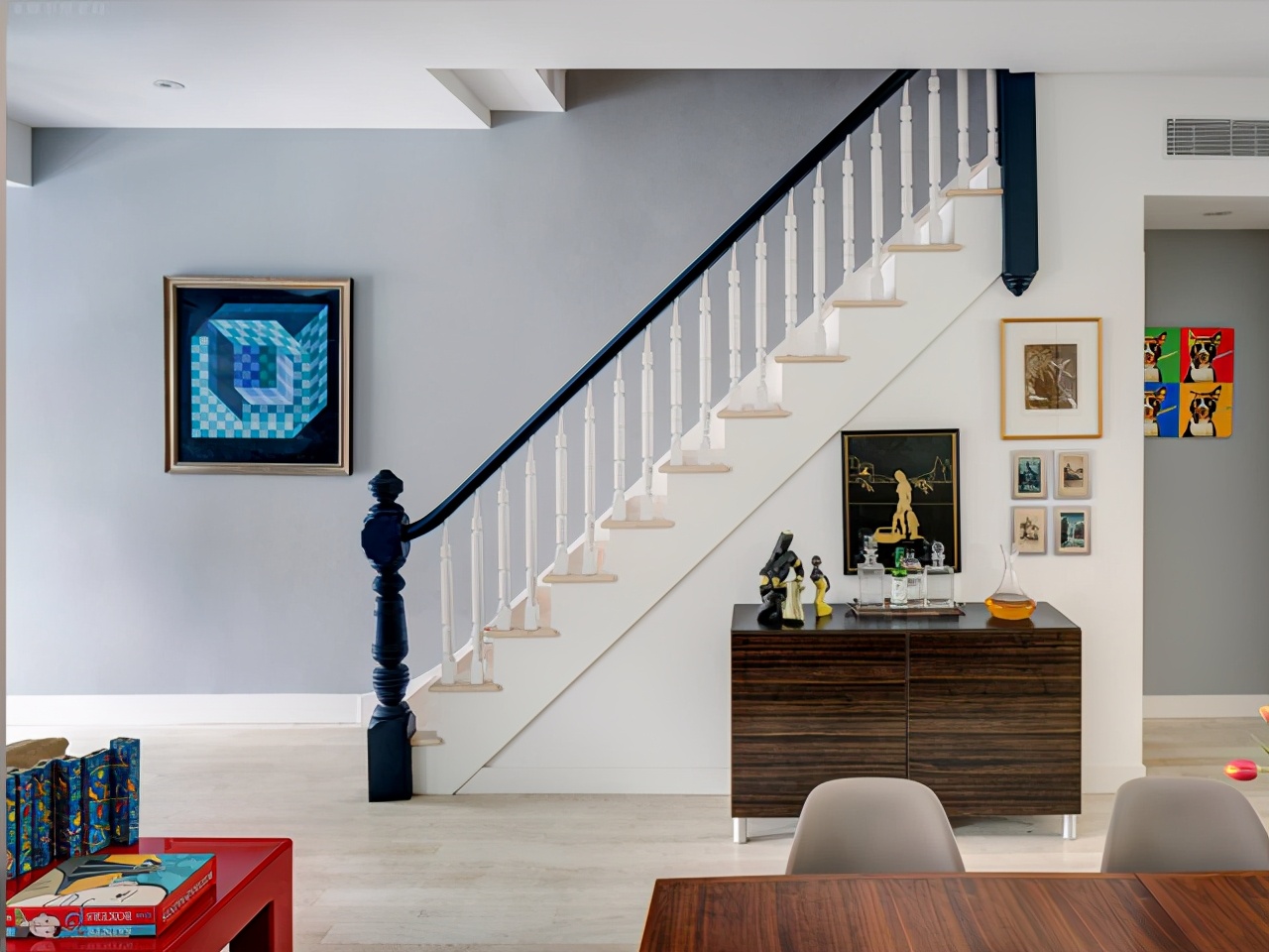 楼梯间的最佳设计,实用的楼梯间设计