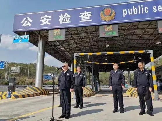 全国红蓝对抗缉毒实战大比武,云南缉毒比武真实视频