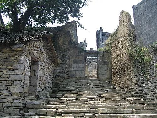 凤凰古城徒步讲解打卡视频,凤凰古城仙剑三取景地打卡