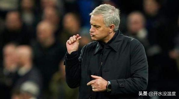 深度：防线俩雷首发，进攻端打丢数次机会，穆帅空有攻防精妙部署