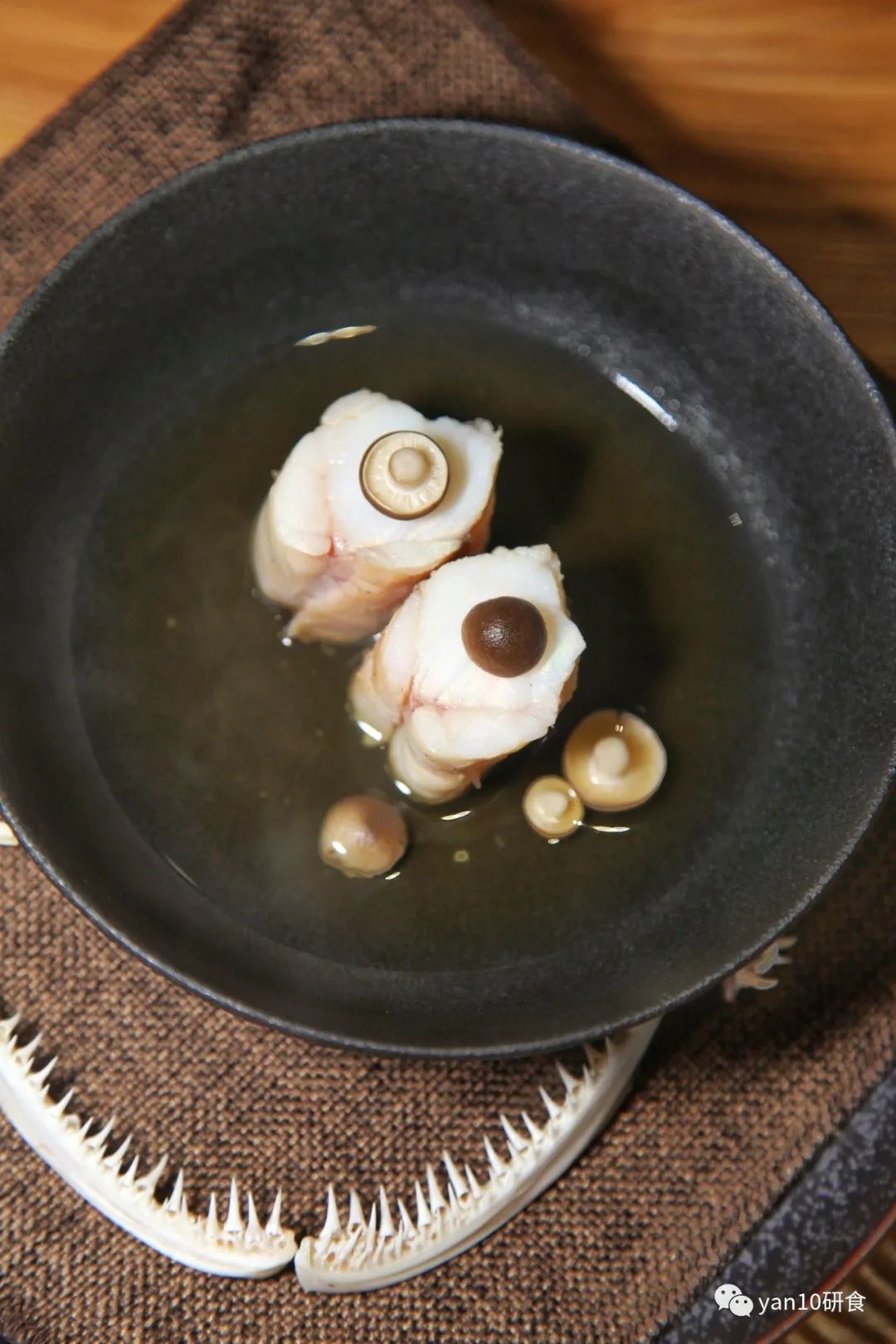 趁没红前，先试为敬，北欧风，法餐调，本土食材演绎的新派中餐