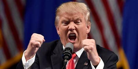 职业联盟解禁球员下跪抗议，特朗普恼了：我再也不看美足和橄榄球