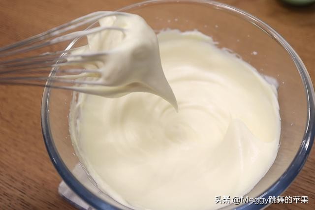 小型华夫饼机各种做法,小型华夫饼机做早餐