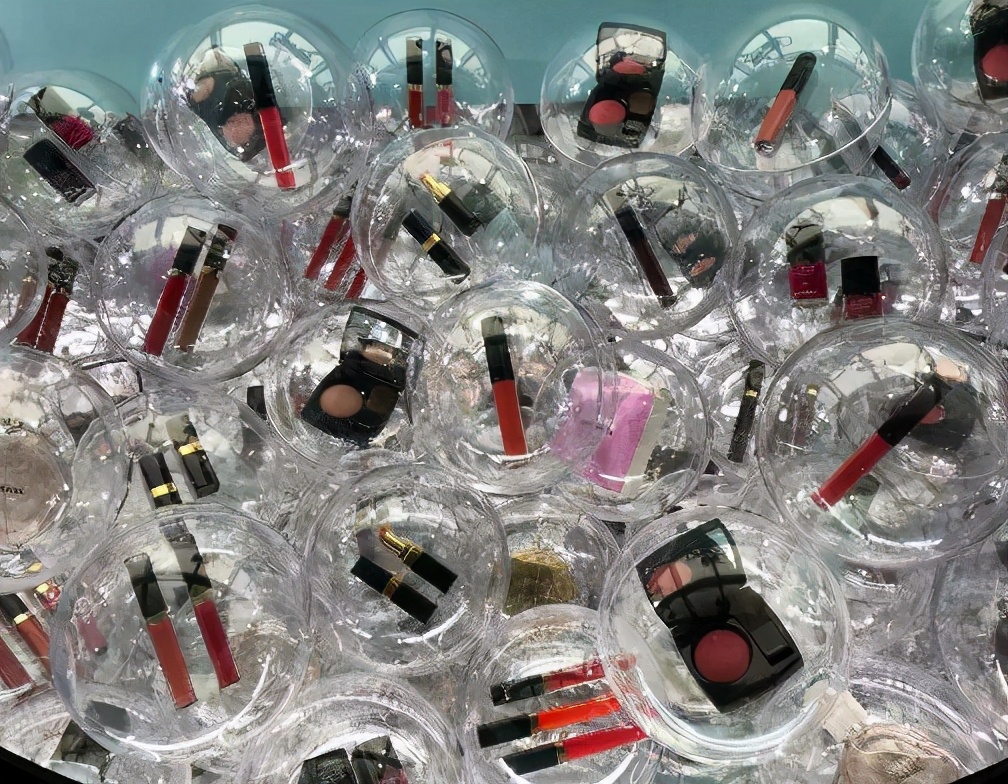 看李焕英化什么妆,看李焕英还用化妆吗