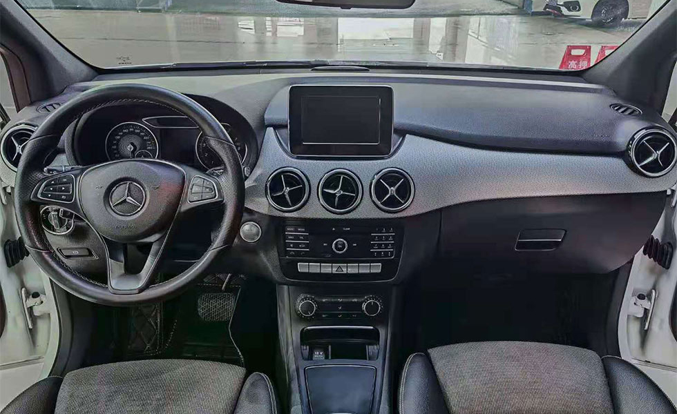 兼顾商务和家用高性价比车推荐,推荐这9款车型家用代步省心省油