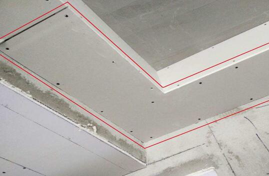 冬季可以做石膏板吊顶吗,不加纤维的石膏板能吊顶吗