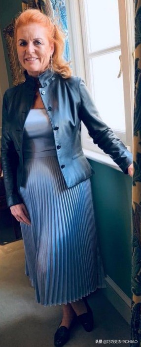 高档皇家贵族衣服女,皇家女人服饰