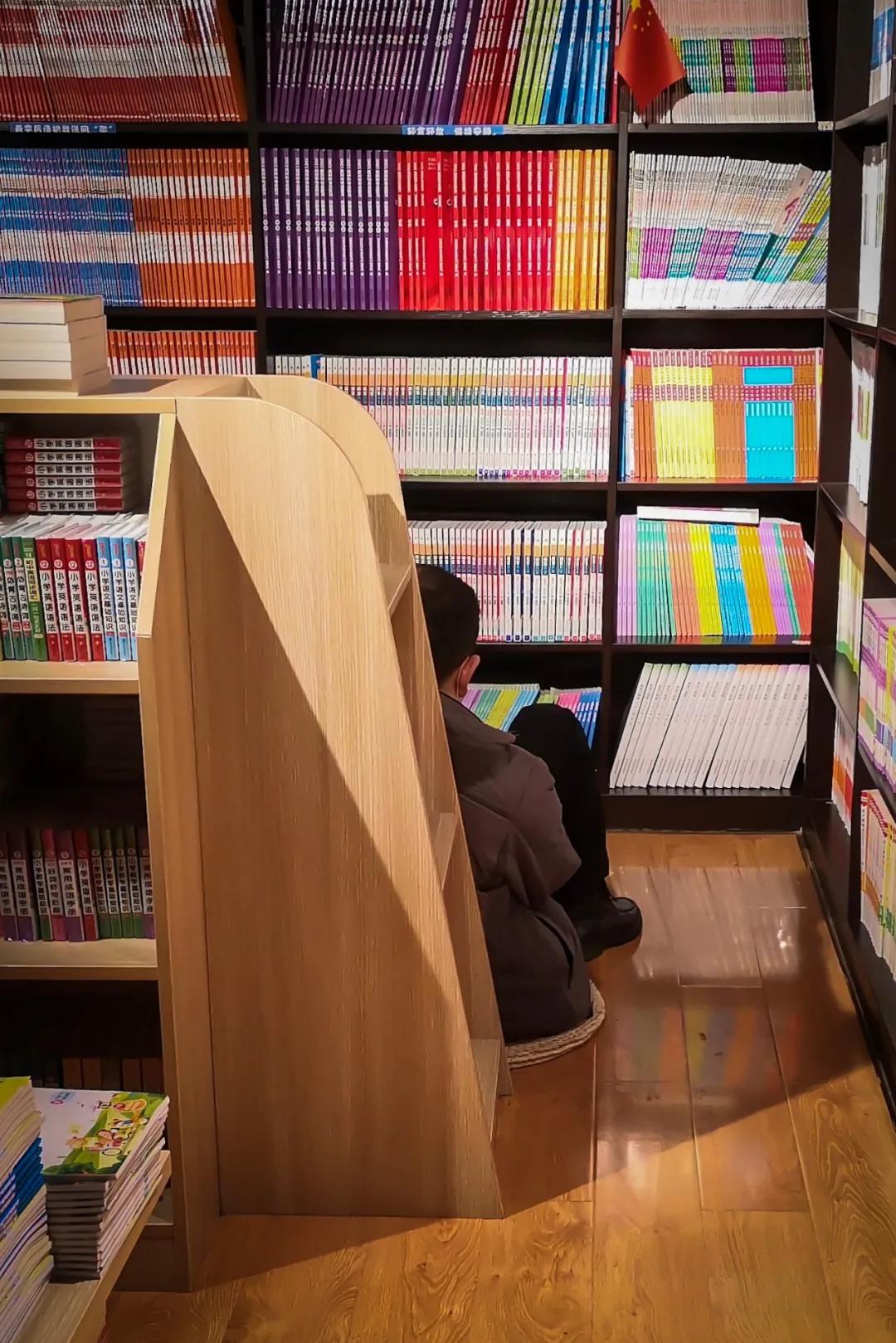 贵阳人,你有多久没去过新华书店了?