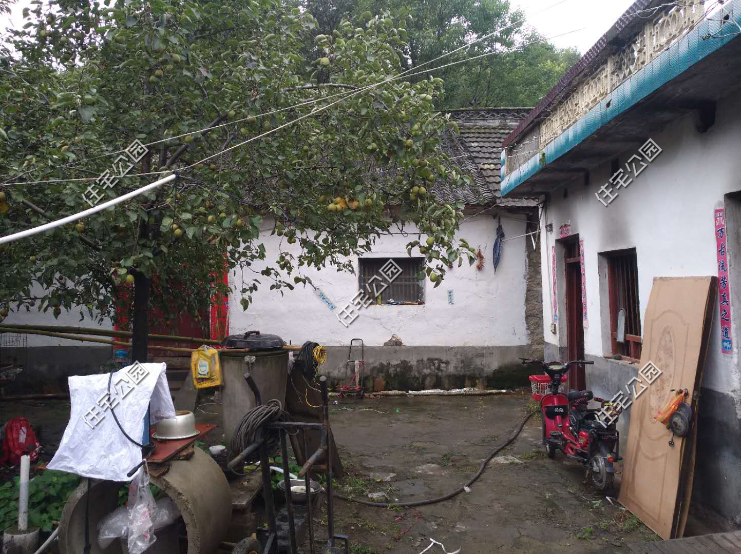 农村小伙打拼20年回乡建房,农村小伙打工10年花30万建的房子