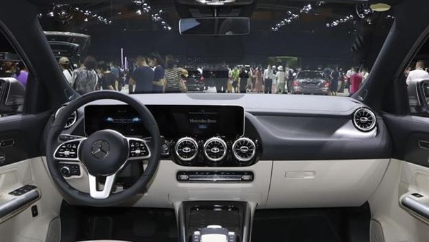 奔驰新款gla200车主感受,新款奔驰gla200多少钱