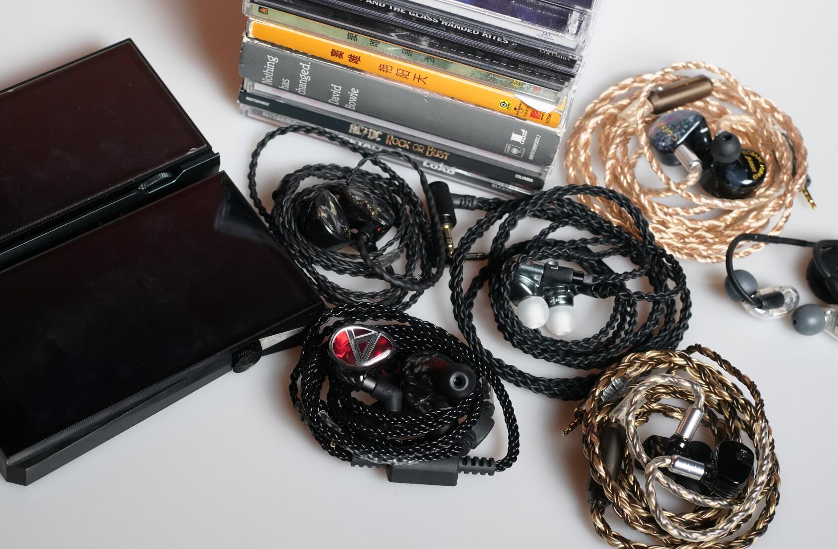 聊一下我喜欢的摇滚音乐以及适合听摇滚的耳机,*放播**器