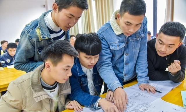 将来就业前景最不好的专业,这5个专业已严重饱和就业困难