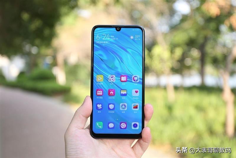 买手机不跟风,买手机别盲目这三款手机值得购买