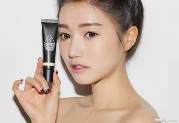 油皮化妆的正确步骤,中年化妆的正确步骤