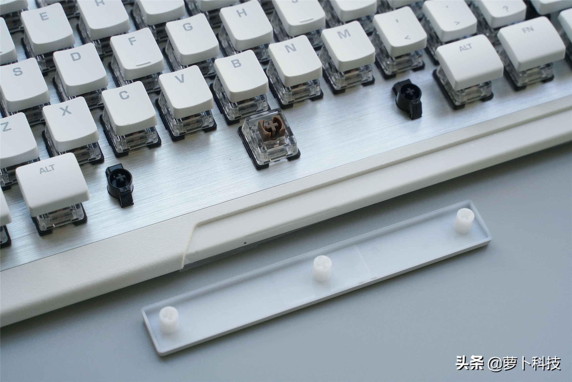 冰豹瓦肯vulcan122,冰豹vulcan120机械游戏键盘