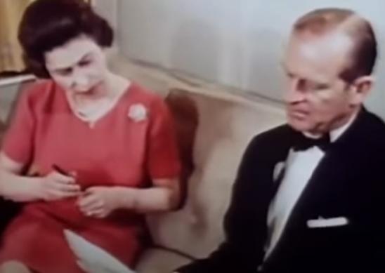 英女王下令封杀50年!王室私生活*片禁**遭泄露,百万人在线吃瓜