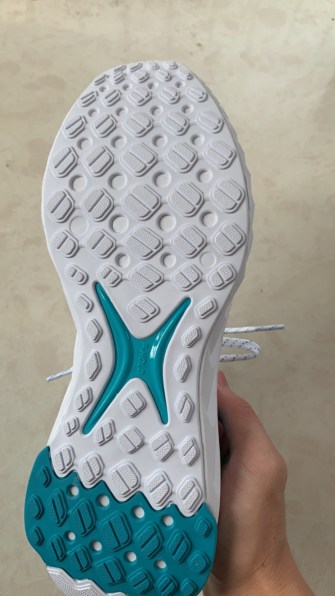 匹克态极跑鞋3.0对比4.0,匹克态极1.0跑鞋测评