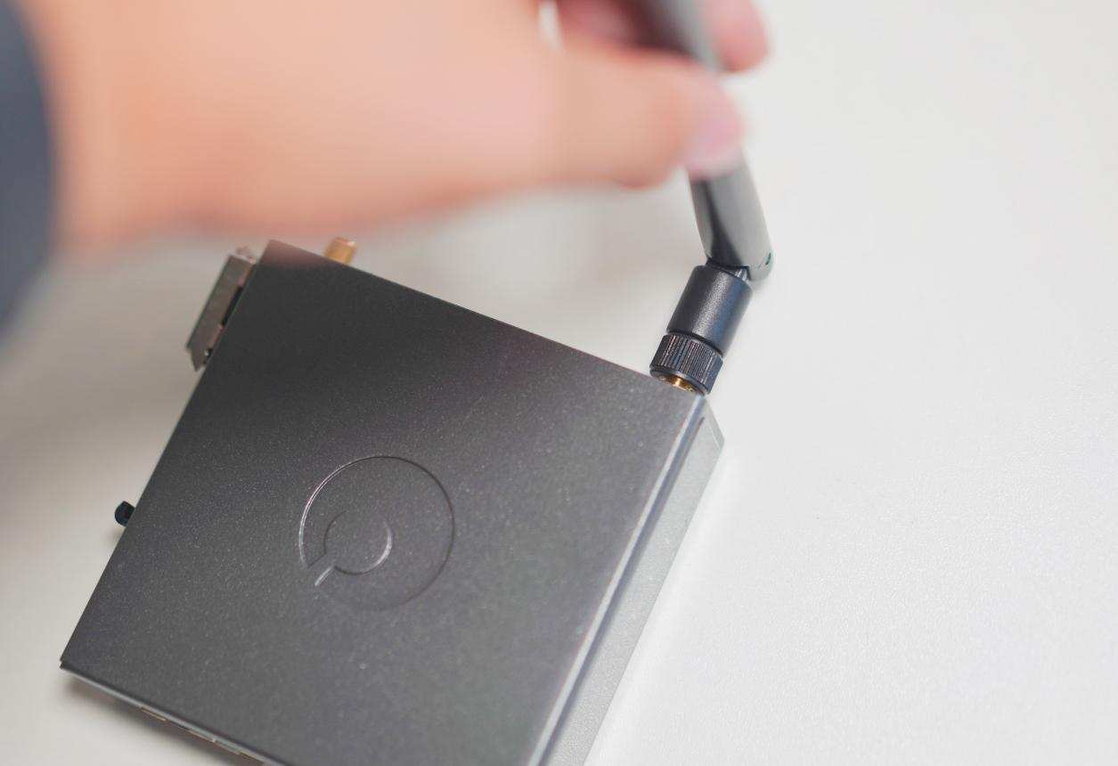 蒲公英r300a路由器怎么设置上网,蒲公英R300路由器组网教程