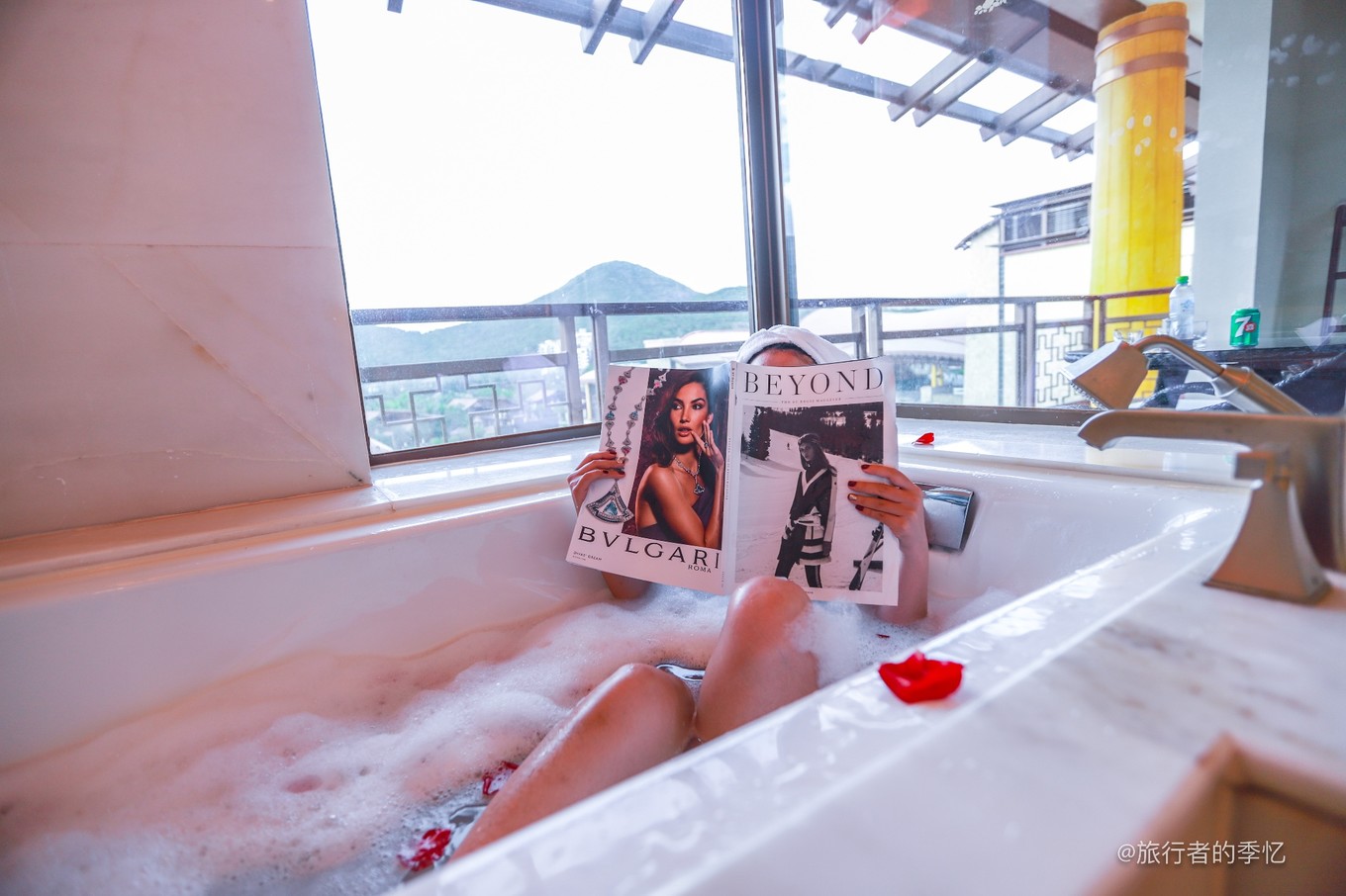 三亚复古酒店拍照,三亚网红酒店拍照攻略