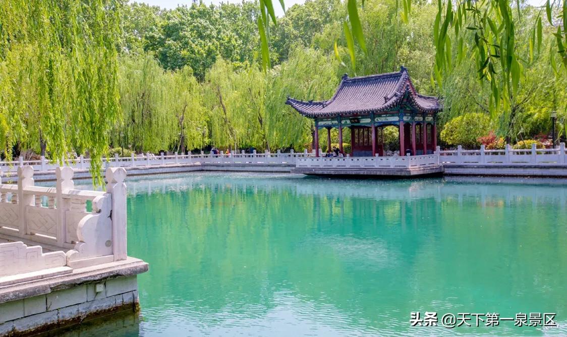 济南珍珠泉为天下第三泉,济南的珍珠泉