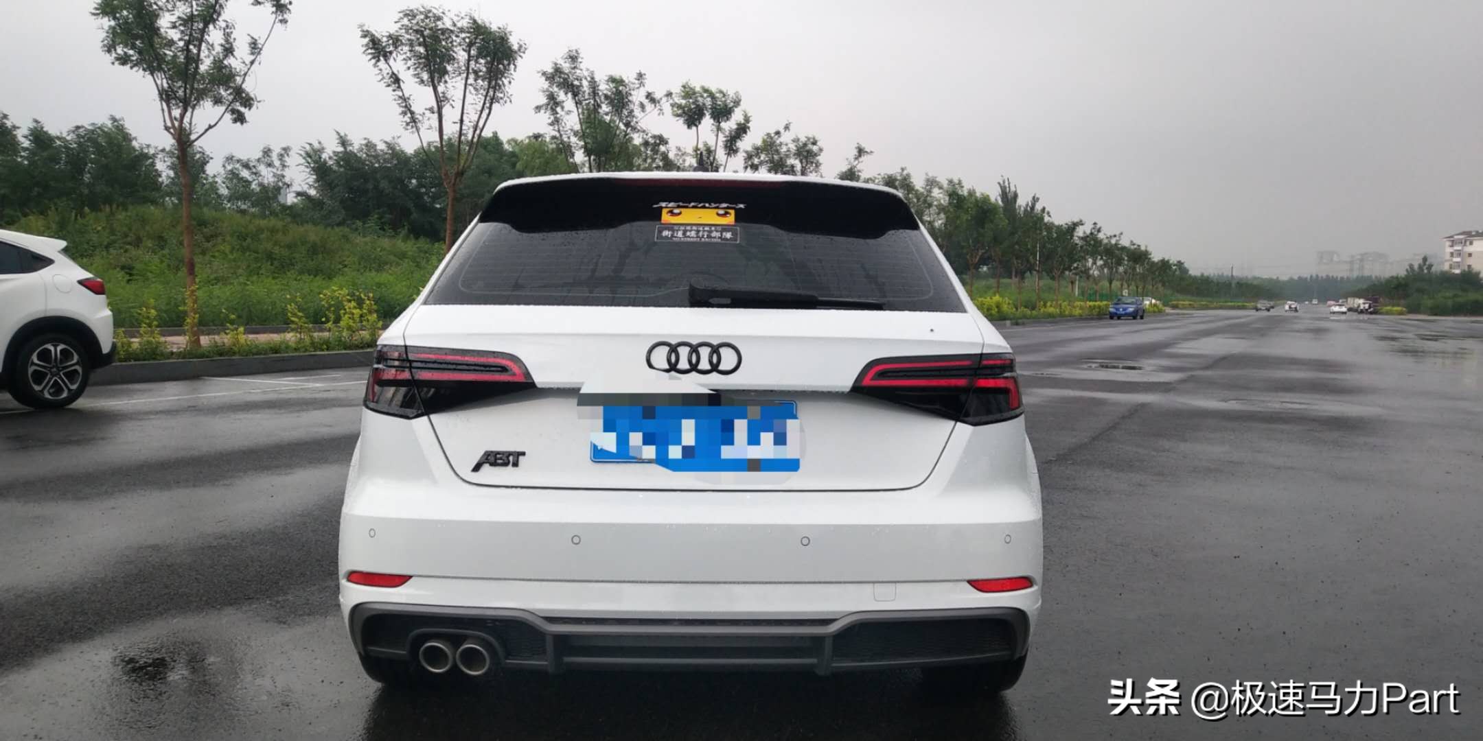 买豪华入门级车还是普通b级车,买豪华入门车