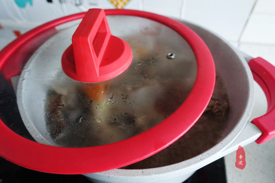 鸭汤怎么做好吃又好喝,黄皮鸭汤7-12岁儿童健脾鸭汤