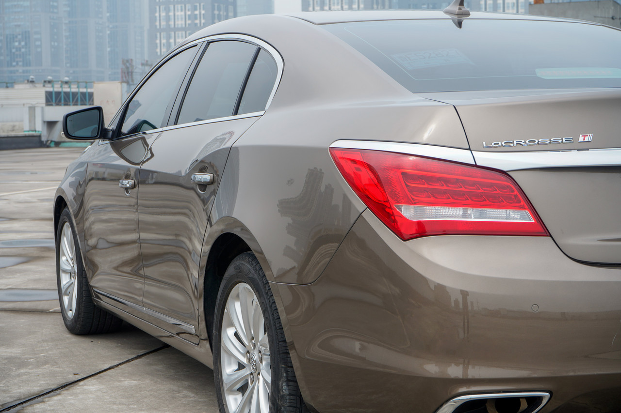 自适应巡航座椅,汽车bose殿堂级音响