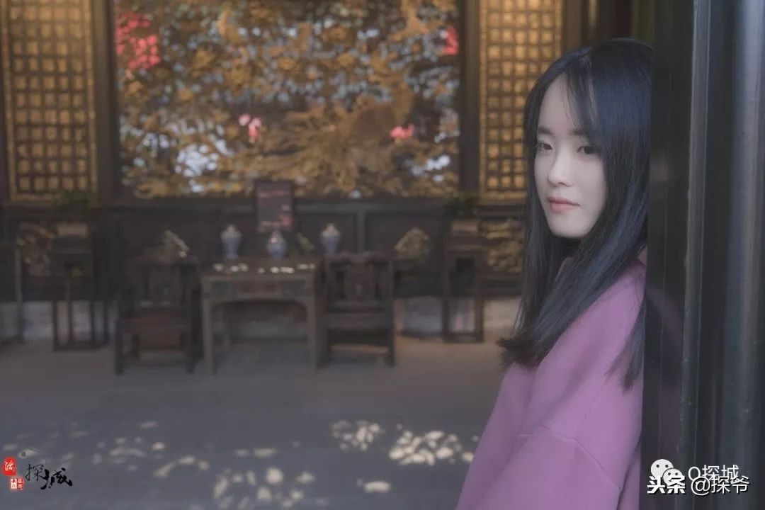 重庆小故宫红墙,重庆魔鬼山城一日游