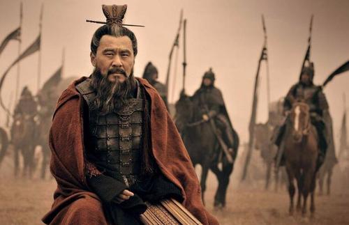 真实三国和三国演义的区别,真实的三国到底有多惨烈