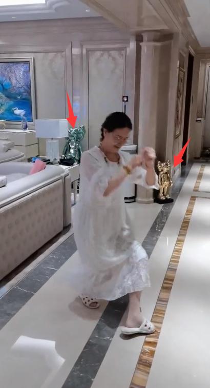 当红时期息影嫁圈外人,息影嫁入豪门了吗