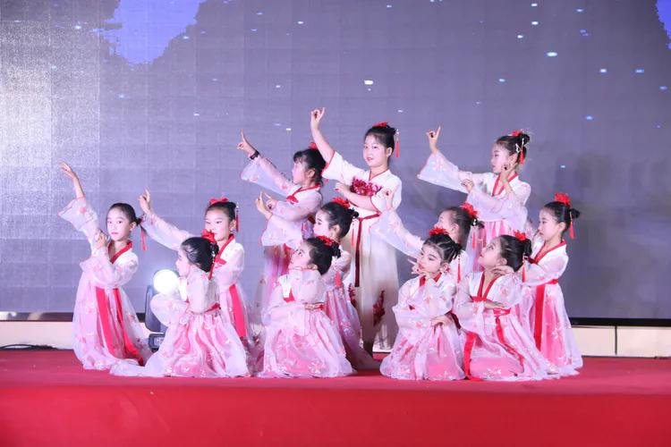 蓝蓓蕾专场,驻马店蓝蓓蕾舞蹈