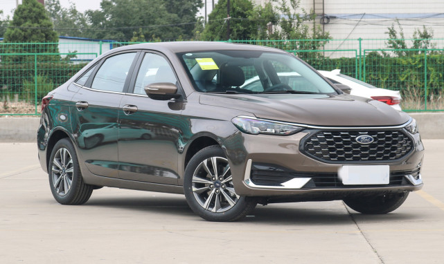 2021款福睿斯1.5自动挡真实油耗,福睿斯2021款1.5l自动钻石版油耗