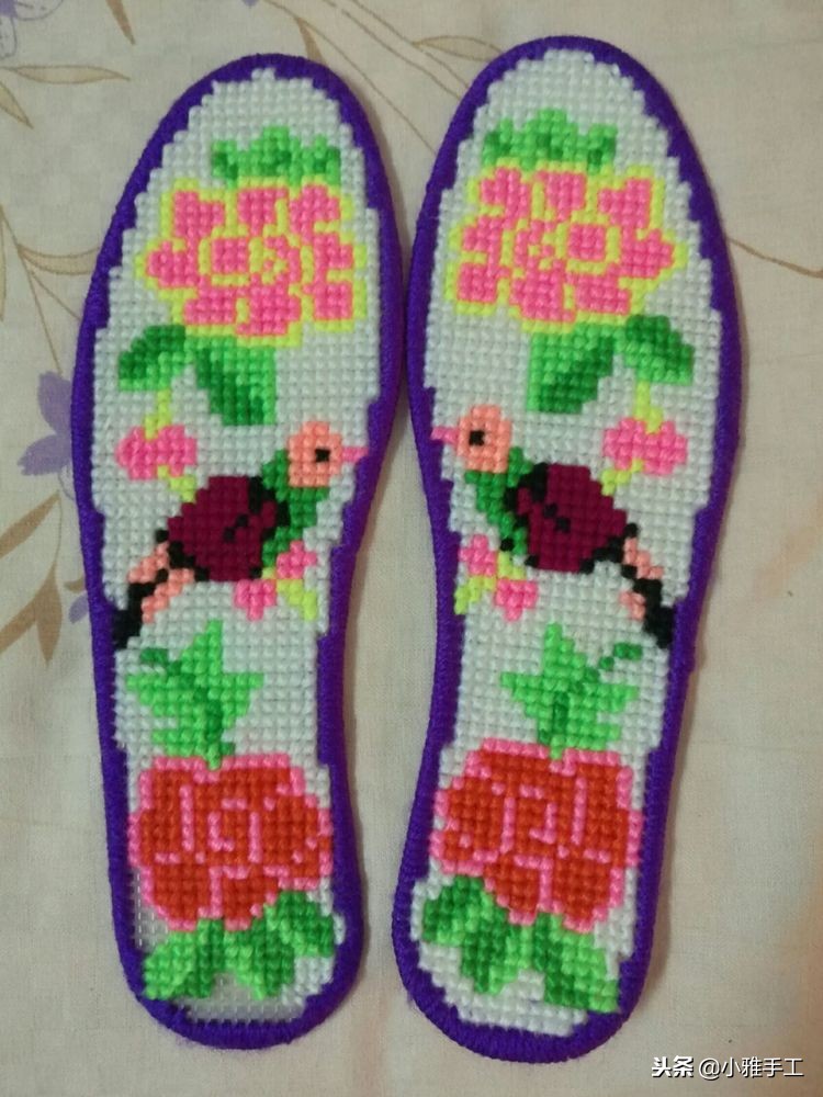 云南小巧妹自做鞋垫刺绣教程,孙姐手工刺绣鞋垫教程