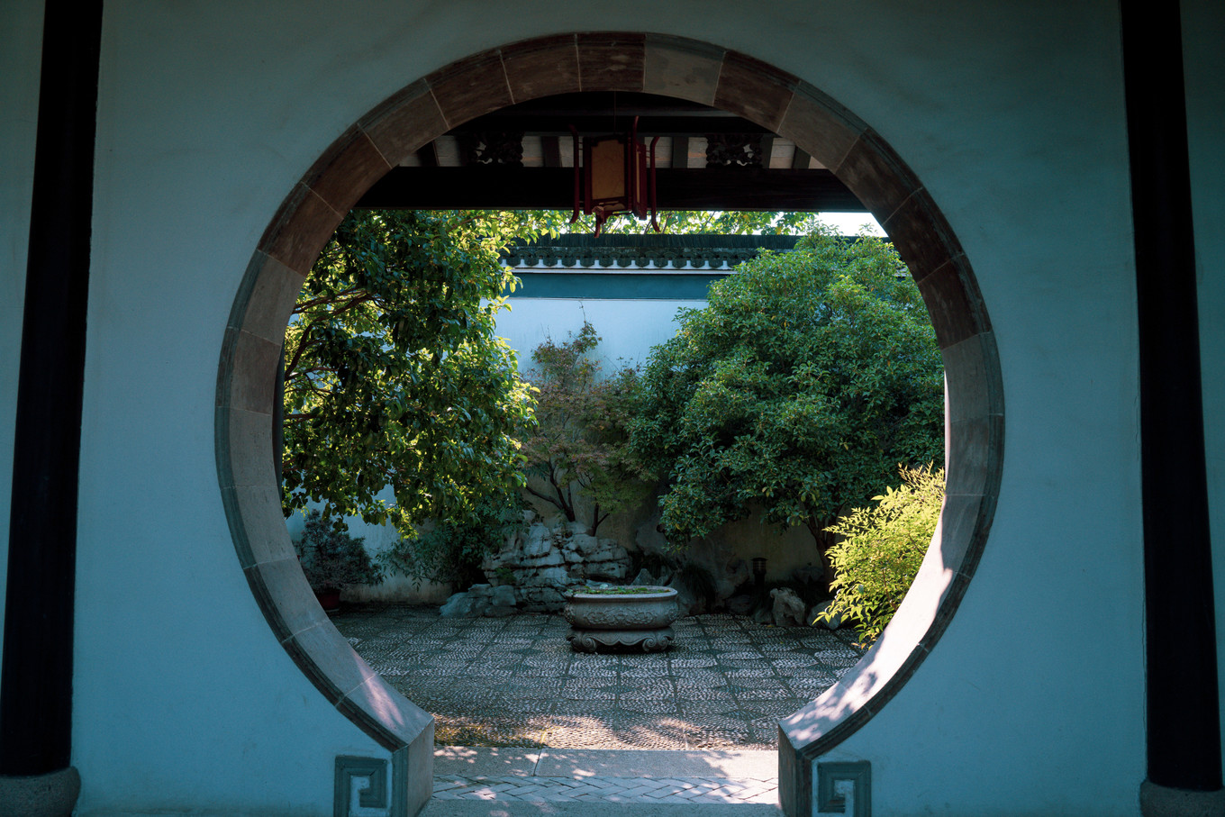 不仅仅是皮革,海清潮静——海宁