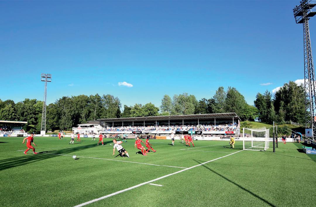 在这里，球迷的掌声从未停息