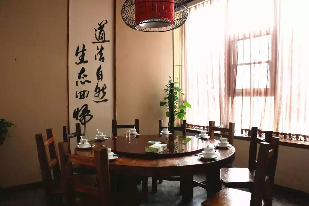 临沂只卖炒鸡的店,临沂哪里有炒鸡最正宗的店