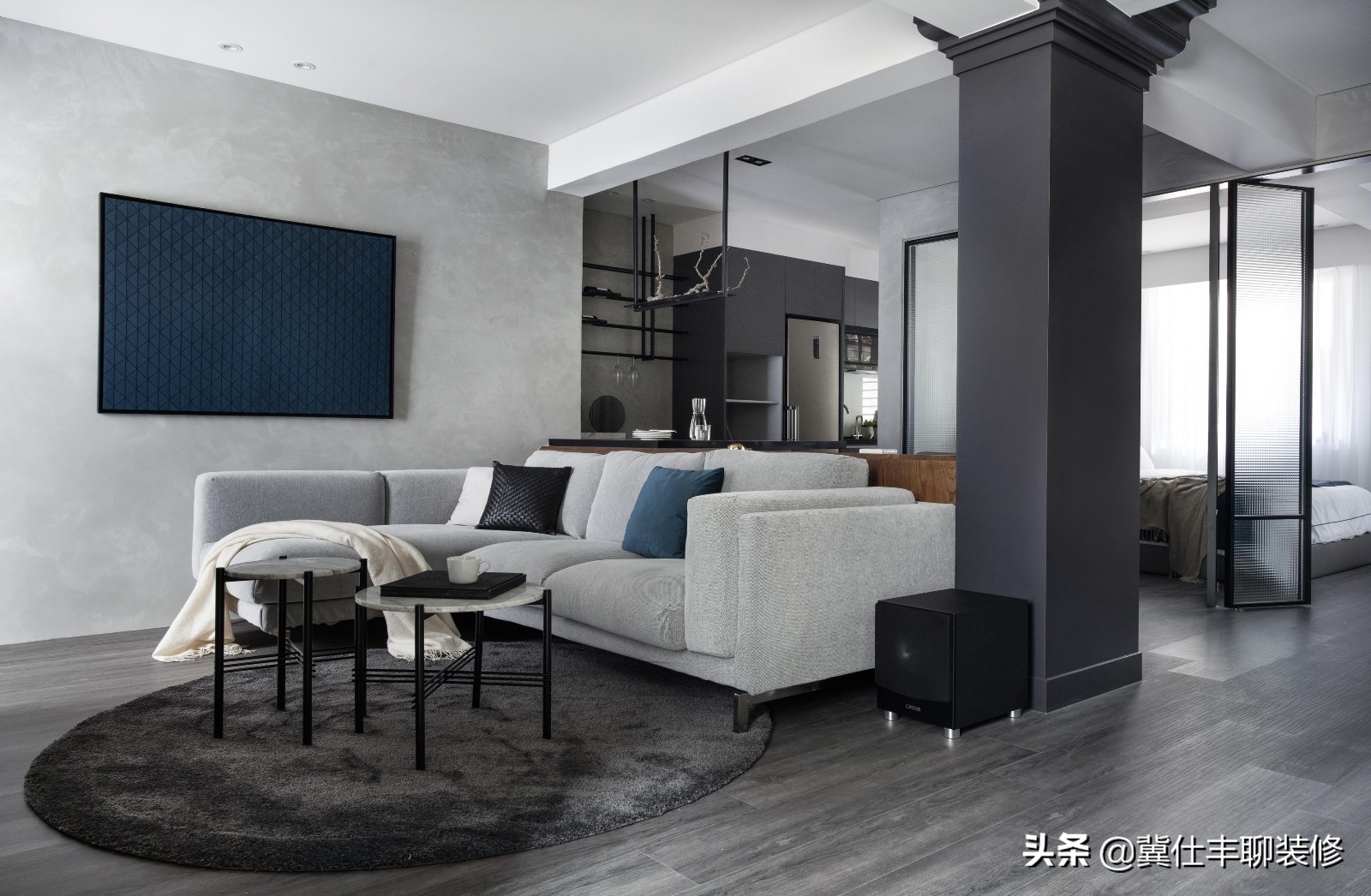 庭院玻璃隔断门效果图,高级感玻璃隔断墙强烈推荐