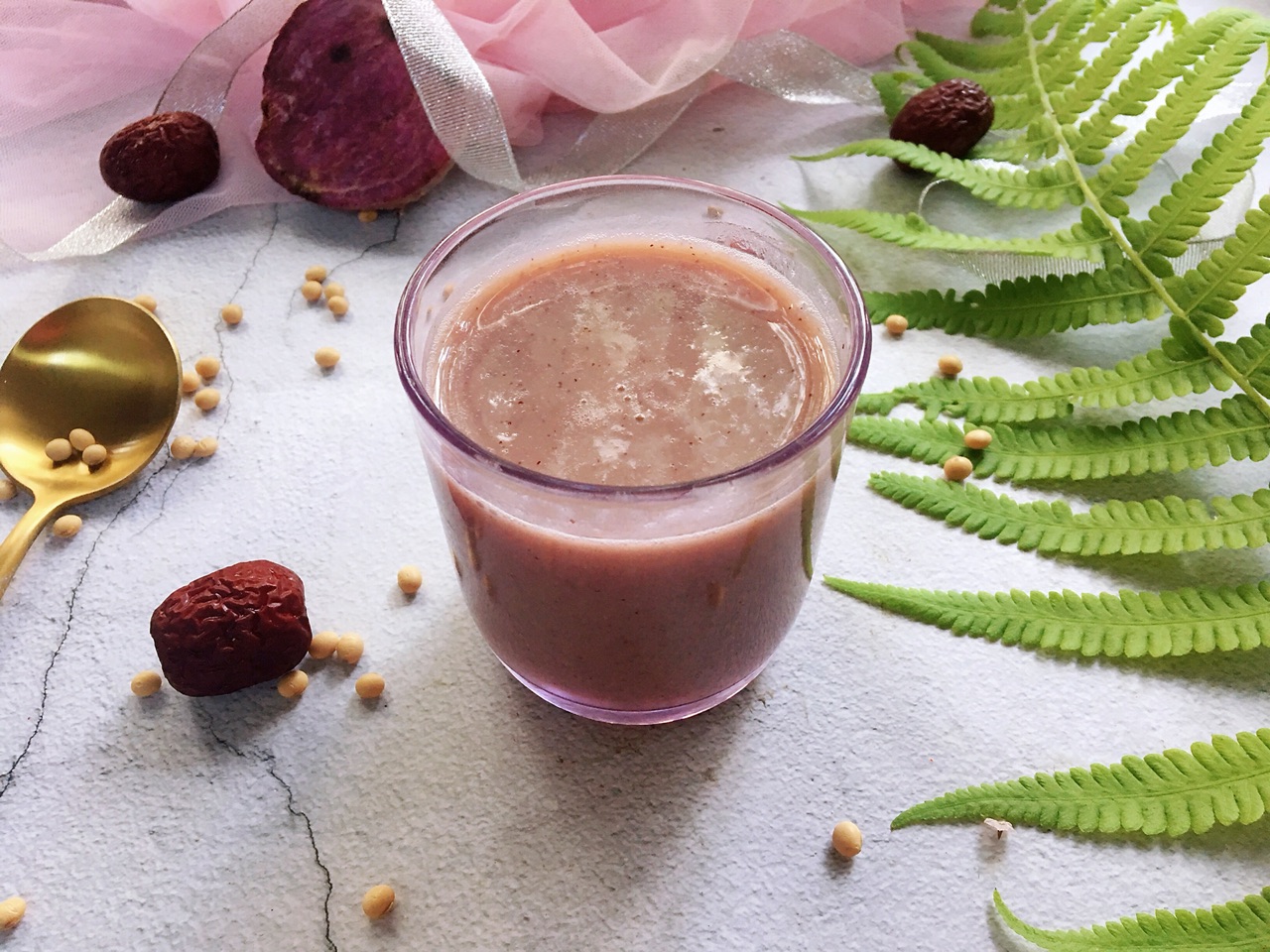 耗时3天整理出的20款豆浆配方，每天一杯好处多多，让你素颜都美