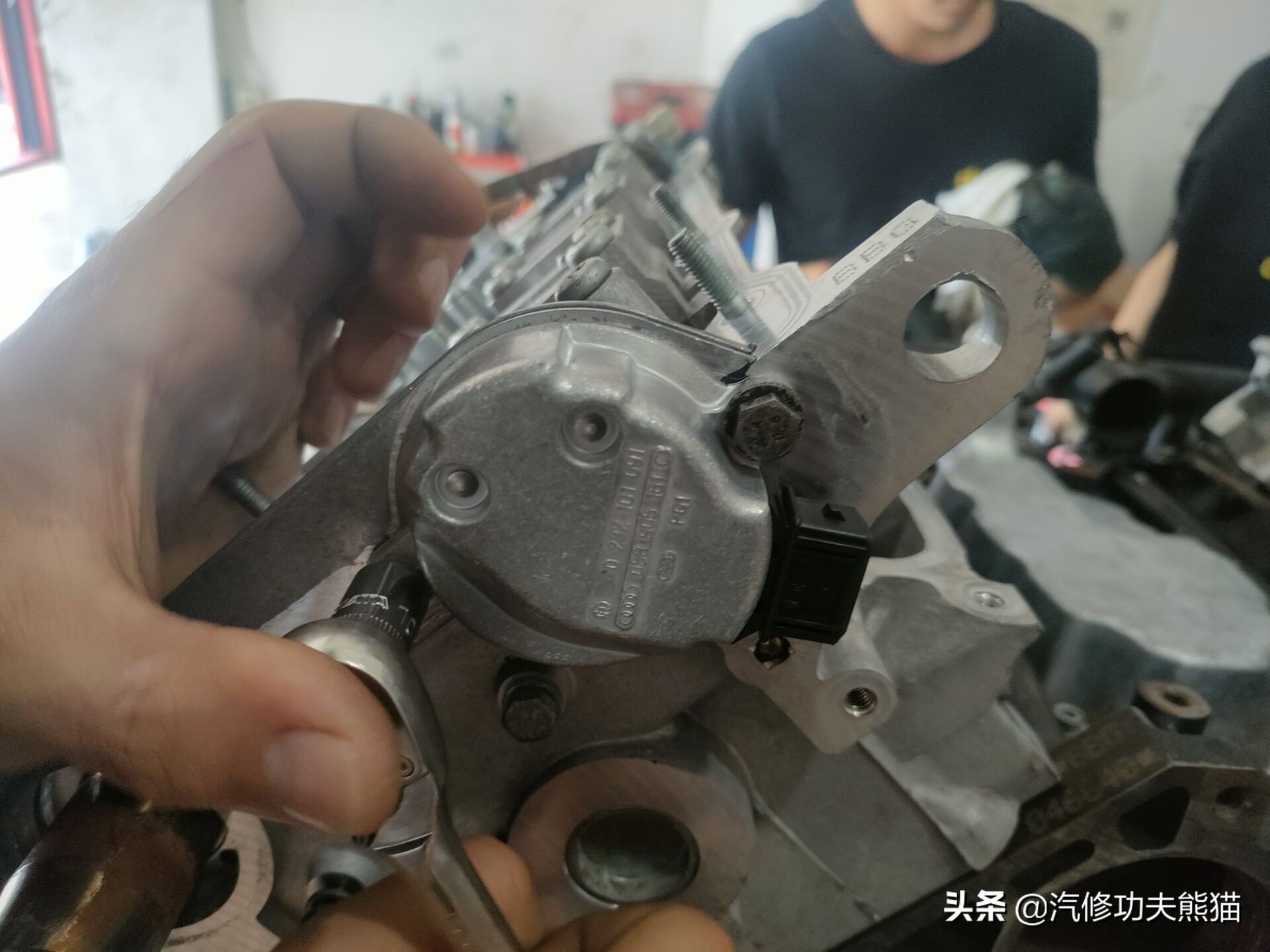 2003年老奥迪a6,2012年奥迪a6经典